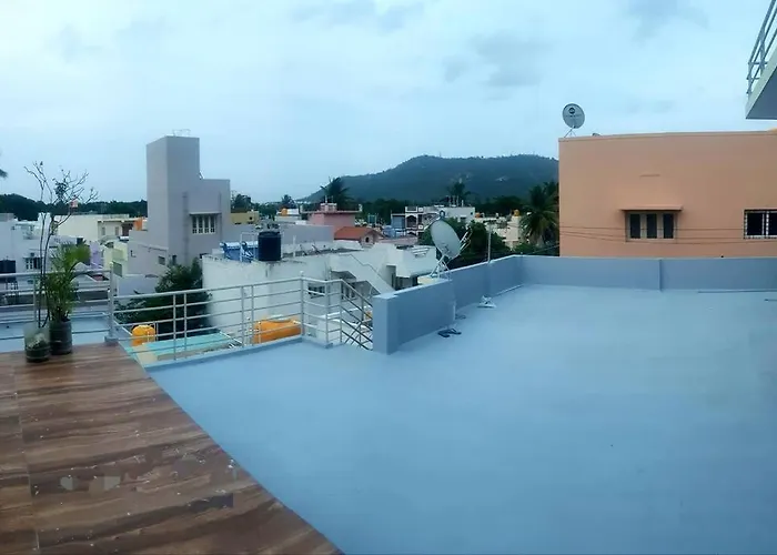 Chamundi_Temple-Hill View.